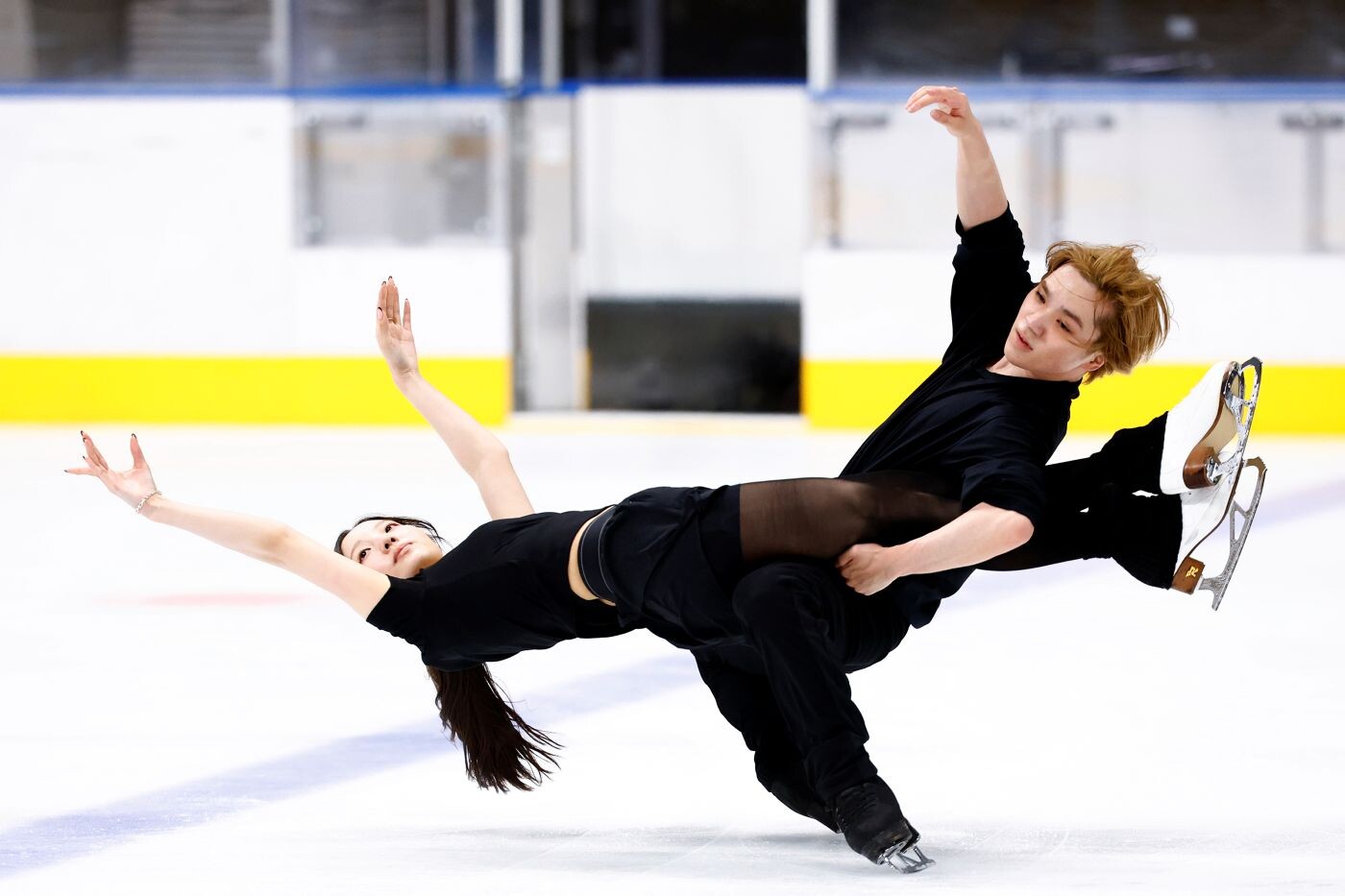 本田真凜＆宇野昌磨　photo by Sunao Noto（a presto）本田真凜＆宇野昌磨がアイスダンス初公開　地道に積み重ねてきた自信とユニゾンの進化