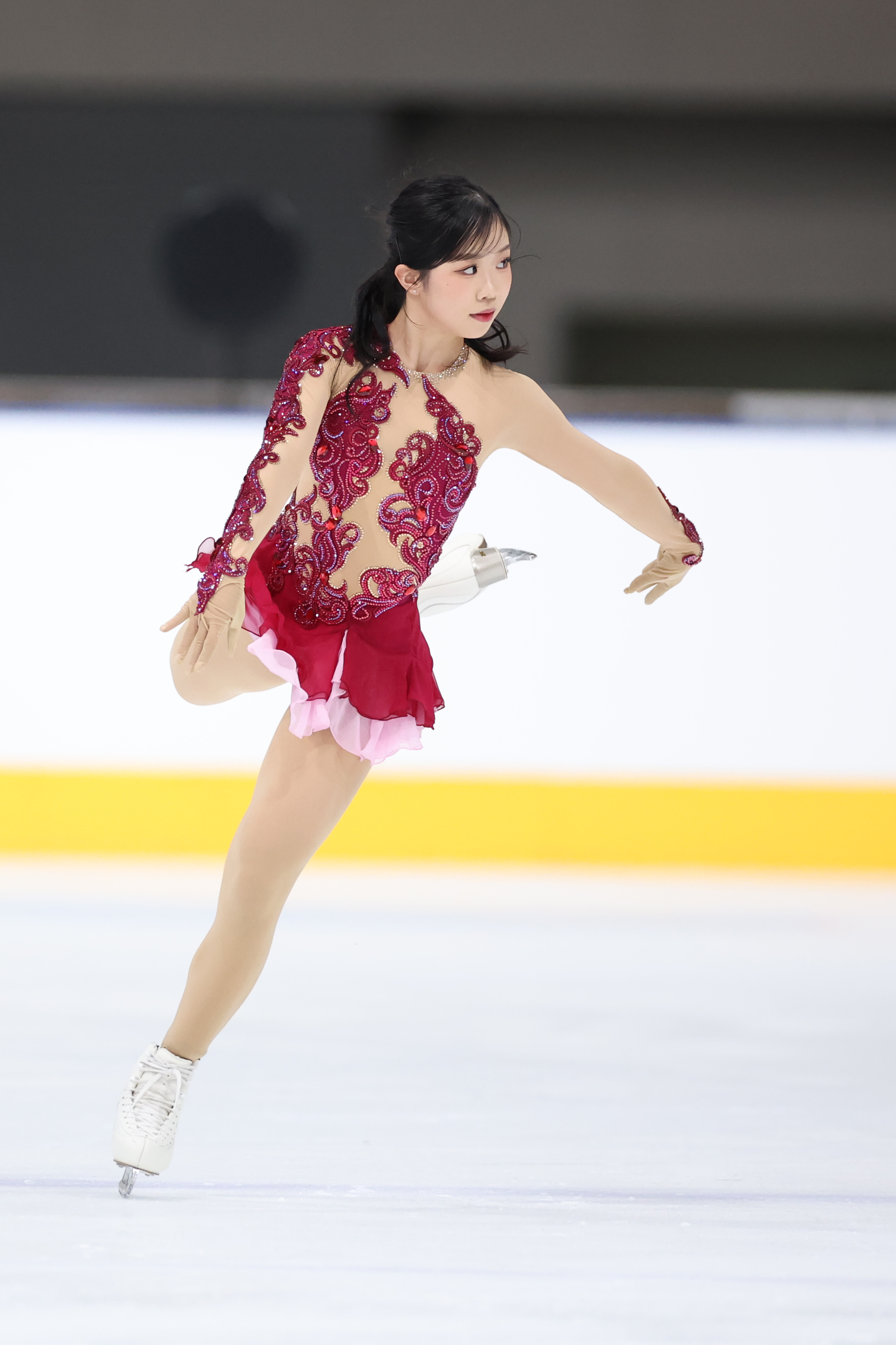 『木下グループ杯2026』中井亜美　photo by Kiyoshi Sakamoto島田麻央、シニア国際大会デビュー戦「木下グループ杯2026」で逆転優勝！ ジュニアから続く確かな力