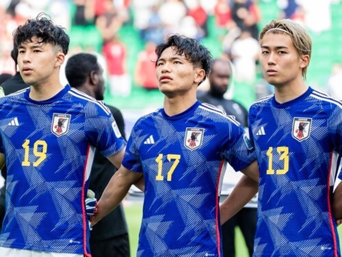 旗手怜央（写真中央）が１月のアジアカップの日々を振り返った photo by Sano Miki