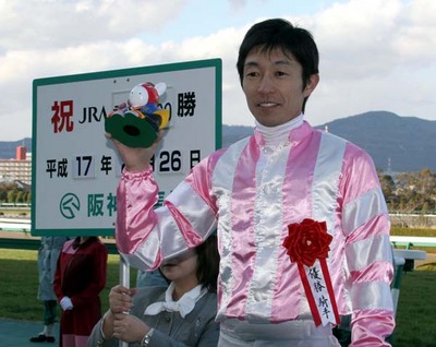 前人未踏の重賞200勝を達成した武豊。ＧＩ勝利数も歴代トップの65勝を挙げている。
