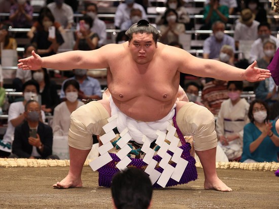 「ひとり横綱」という状況のなかでも、安定した相撲を見せている照ノ富士